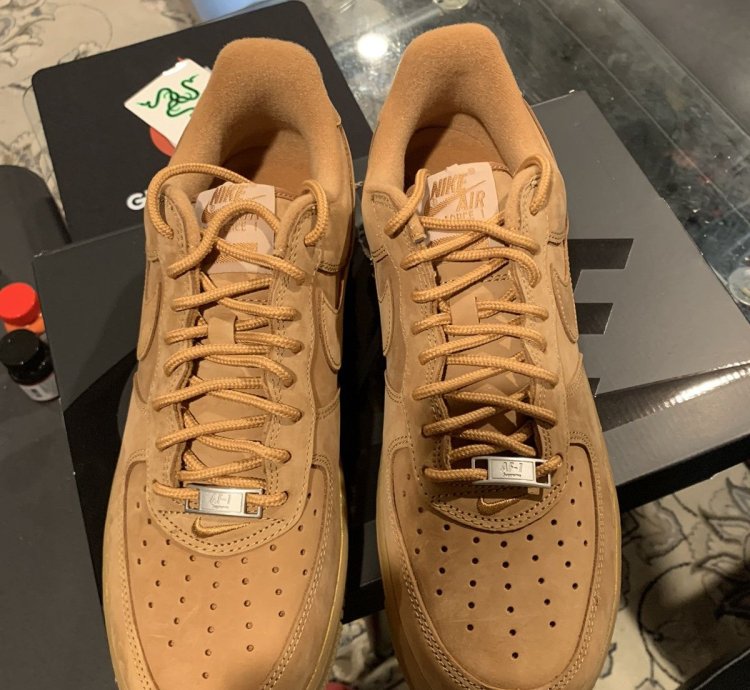 Supreme Nike Air Force 1 Wheat