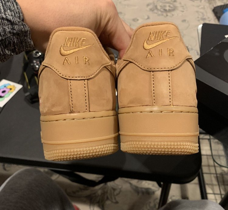 Supreme Nike Air Force 1 Wheat