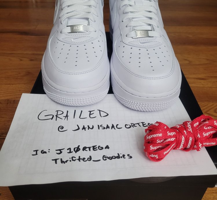Supreme Nike Air Force 1 White