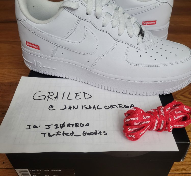 Supreme Nike Air Force 1 White