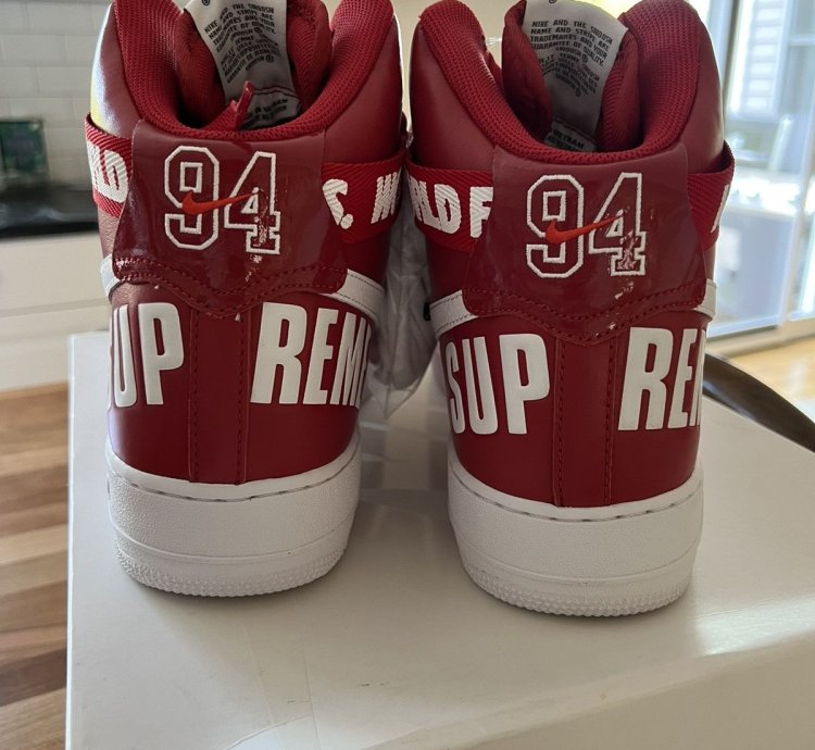 Supreme Nike Air Force One High World Famous