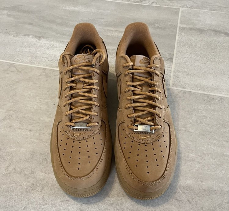 Supreme Nike Air Force One Wheat