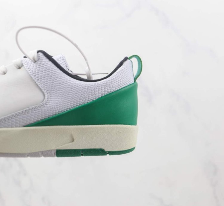 Air Jordan 2 Low Se Green