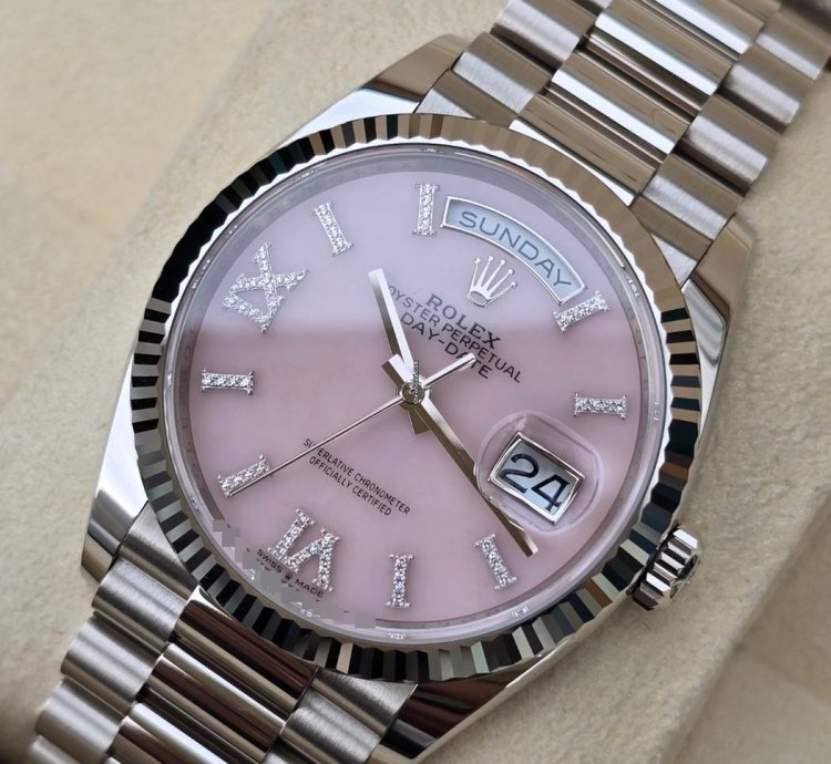 Rolex Day-date 36 Pink Opal Dial