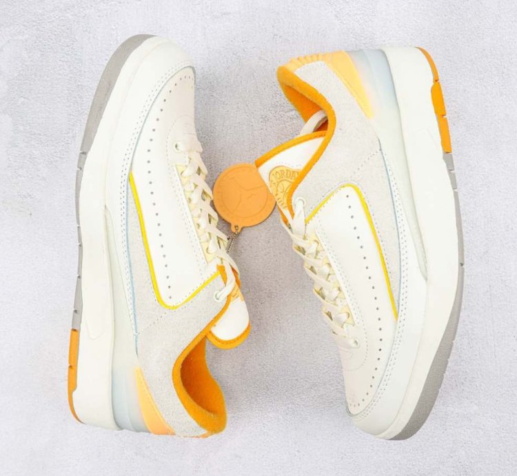 Air Jordan 2 Retro Low craft Melon Tint