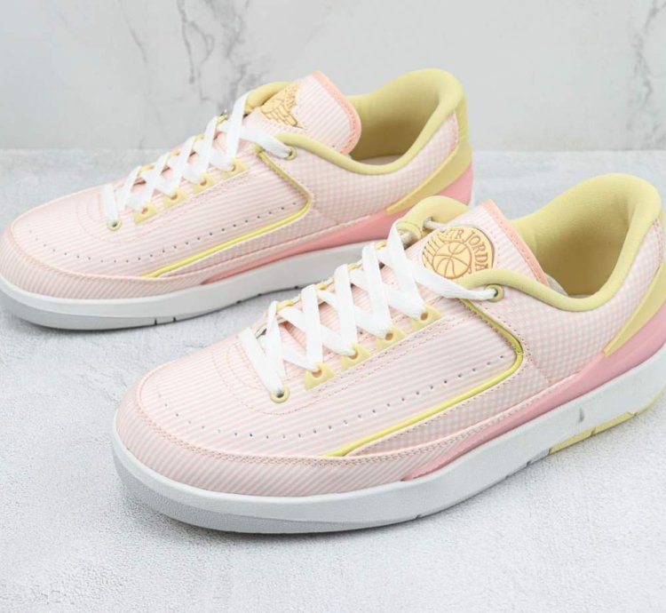 Air Jordan 2 Retro Low craft Seersucker