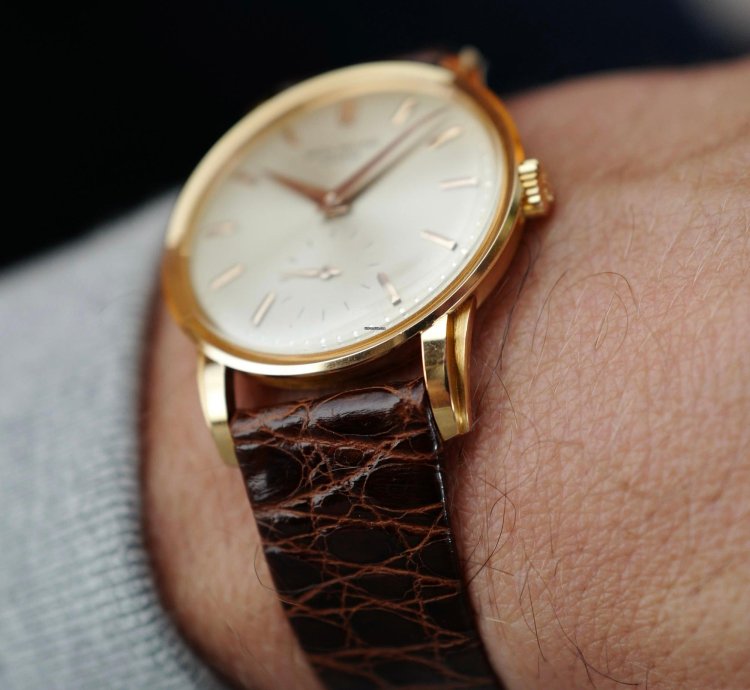 Patek Philippe Calatrava Rose Gold Calatrava Watch Ref 2452 In Untouched Condition