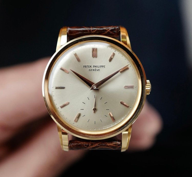 Patek Philippe Calatrava Rose Gold Calatrava Watch Ref 2452 In Untouched Condition