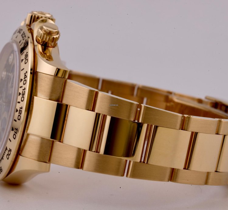 Rolex Daytona 2022 Daytona Yellow Gold Diamond Dial 116508 Unworn
