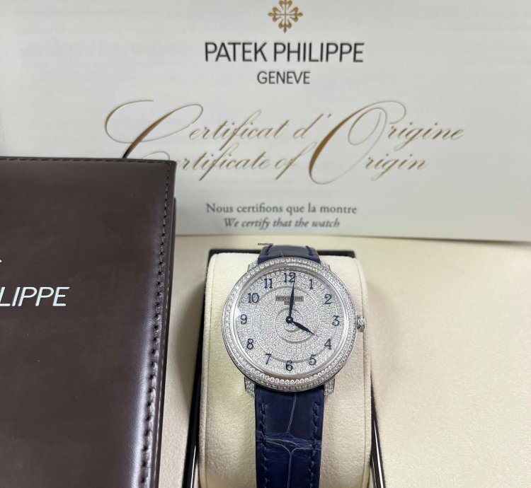 Patek Philippe Calatrava Swirl 4978 400g-001