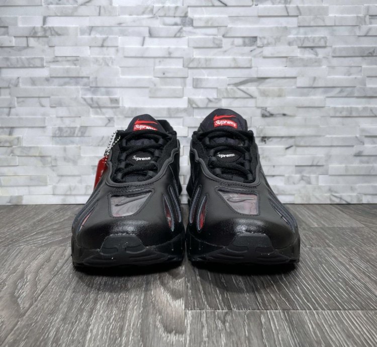 Supreme Nike Air Max 96 Black