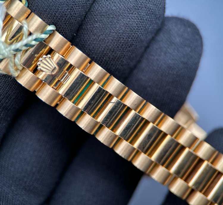 Rolex Day-date 36 President 118238 - 2006