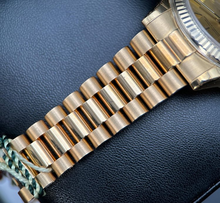 Rolex Day-date 36 President 118238 - 2006