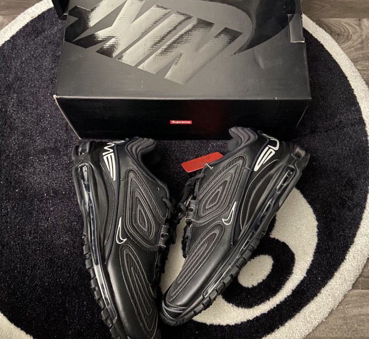 Supreme Nike Air Max 98 Sp