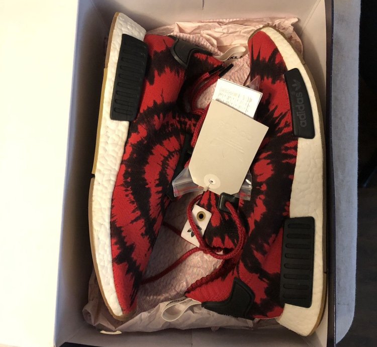 Adidas Nice Kicks Nmd R1