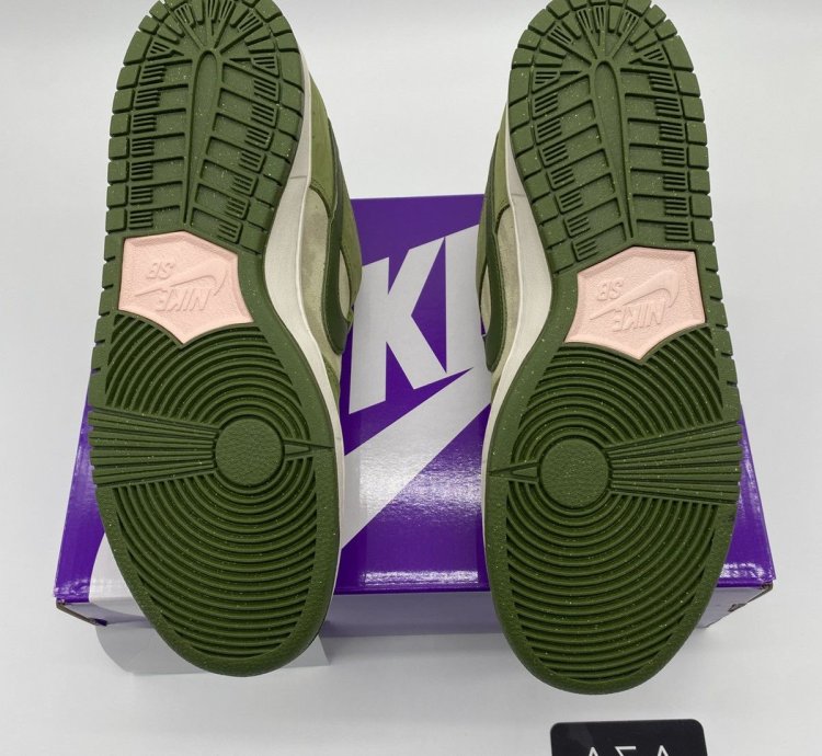 Nike Sb Dunk Low Yuto Horigome Matcha Us 10 Brand New