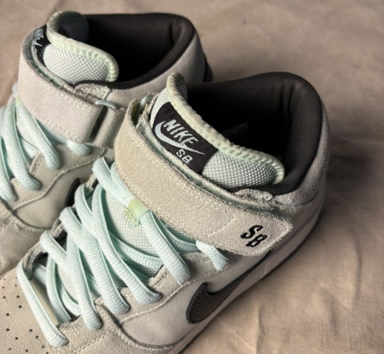 Nike Sb Dunk Mid Crystal Ice 9us