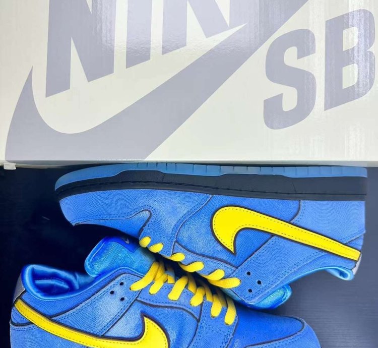 Nike Sb Dunk Low The Powerpuff Girls Bubbles