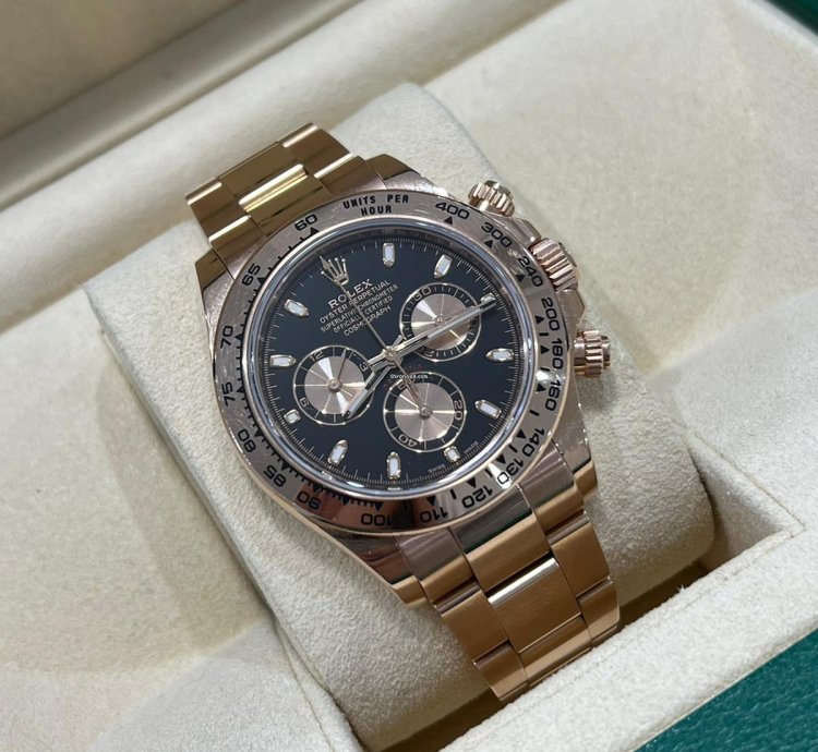 Rolex Daytona 2022 Rose Gold Daytona Black Dial Box And Papers 116505