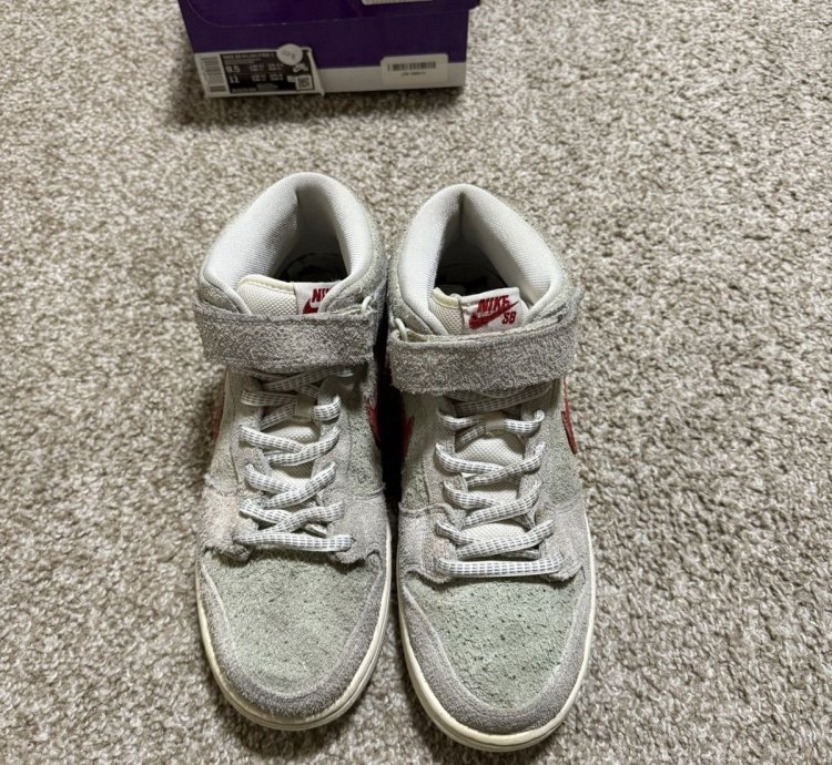 Nike Sb Dunk Mid White Widow