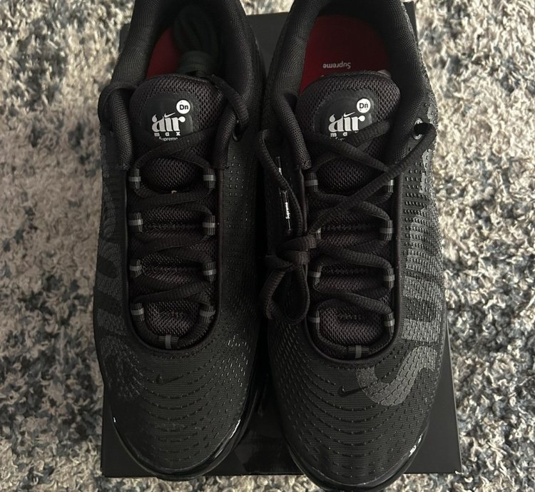 Supreme Nike Air Max Dn Black Galactic Jade