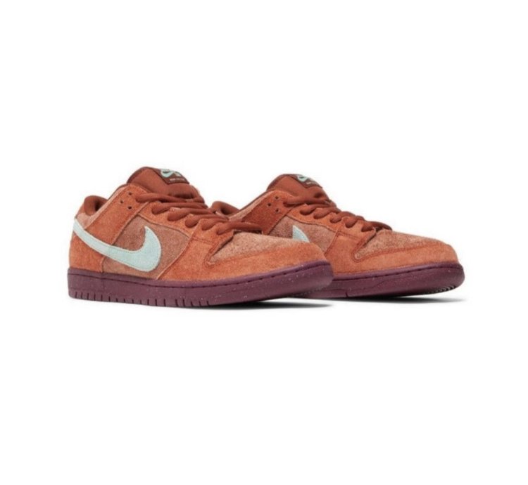 Nike Sb Dunk Mystic Red