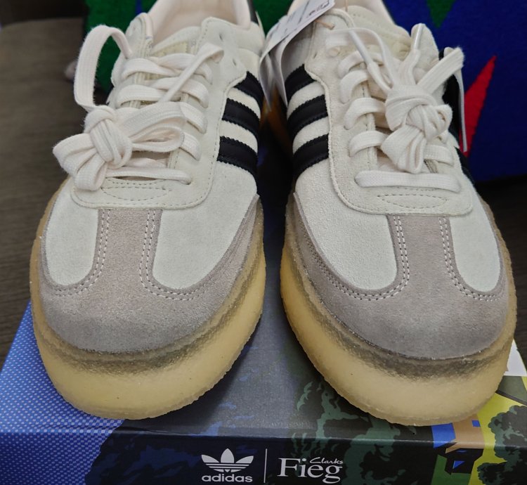 Adidas Ronnie Fieg Clarks 8th Street Samba White Black