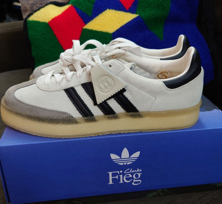 Adidas Ronnie Fieg Clarks 8th Street Samba White Black