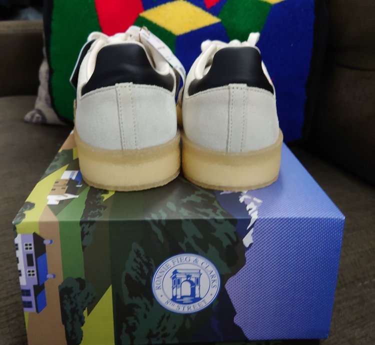 Adidas Ronnie Fieg Clarks 8th Street Samba White Black
