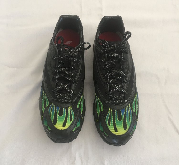 Supreme Nike Air Streak Spectrum Plus