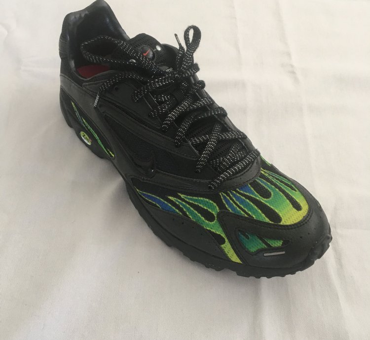 Supreme Nike Air Streak Spectrum Plus