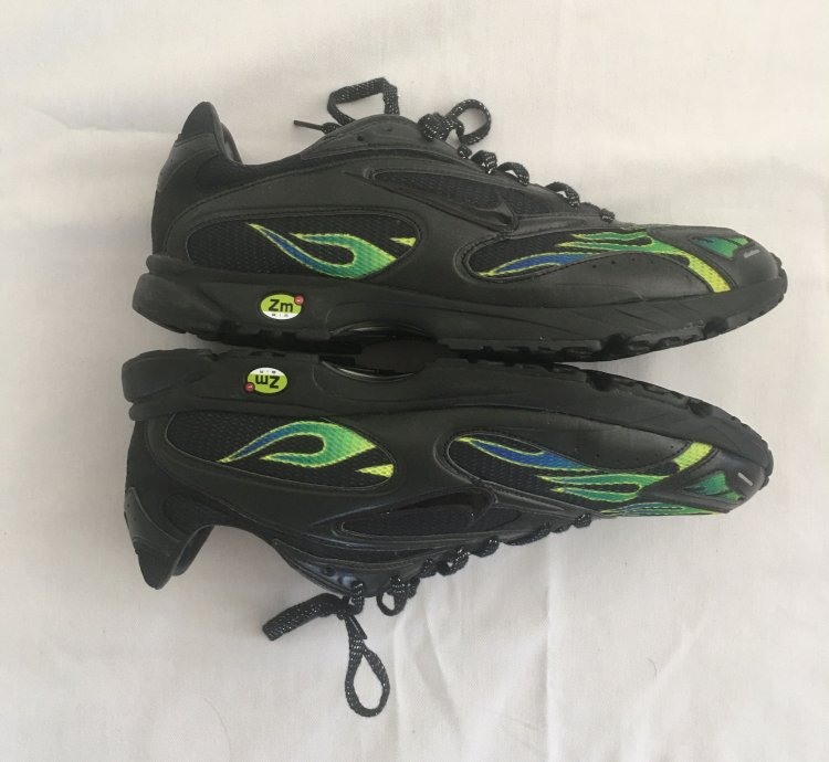 Supreme Nike Air Streak Spectrum Plus