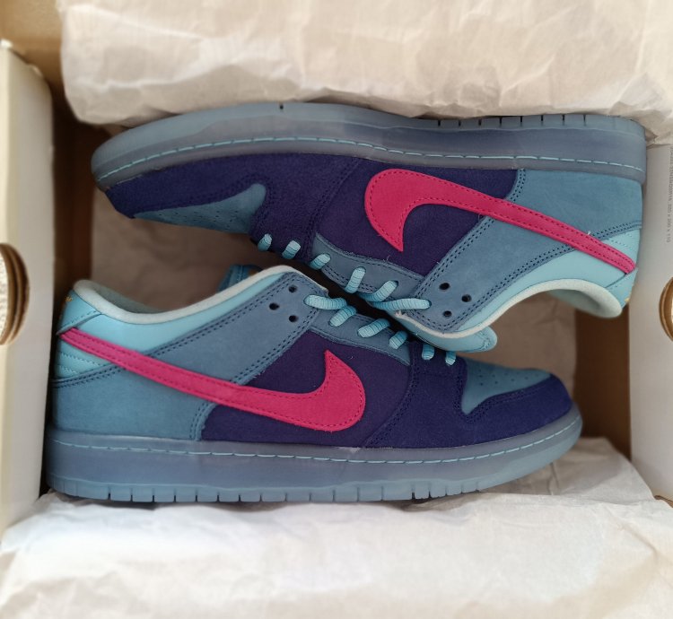 Nike Sb Dunk Run The Jewels