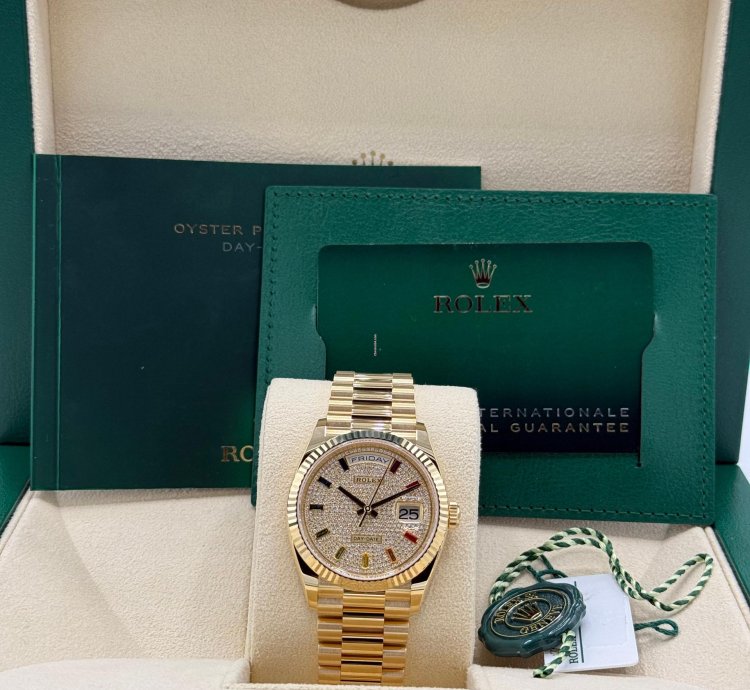 Rolex Day-date 36 Rainbow Sapphire Diamonds Dial Factory Set New