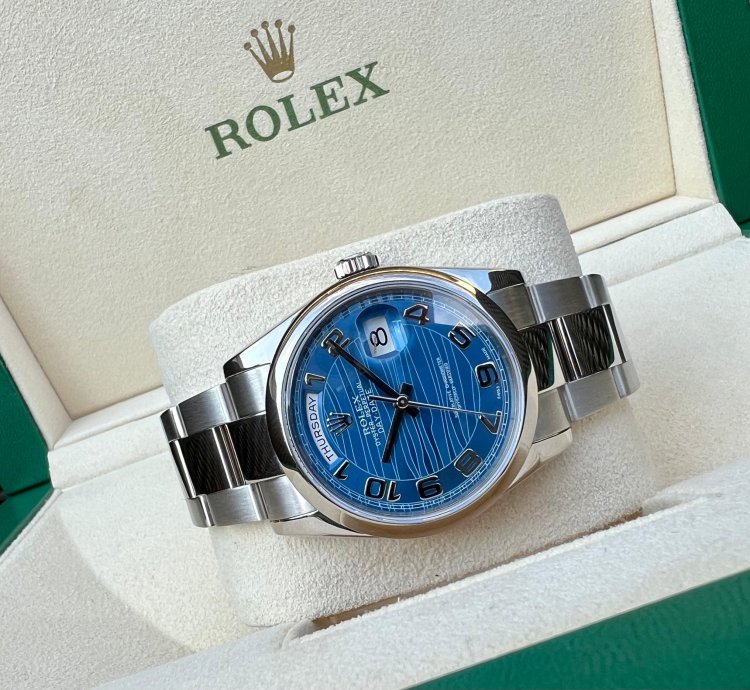 Rolex Day-date 36 Ref 118209 18k White Gold Rare Blue Wave Dial New Rolex Service Guarantee
