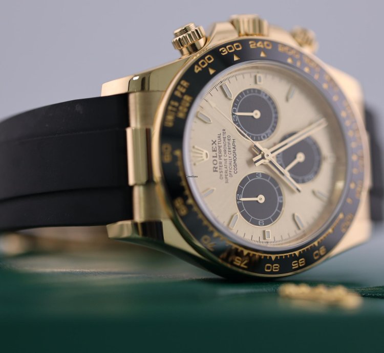 Rolex Daytona 2023 Daytona Yellow Gold Oysterflex Pikachu Dial 126518ln