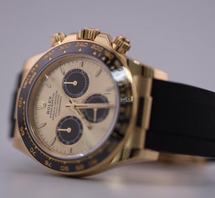 Rolex Daytona 2023 Daytona Yellow Gold Oysterflex Pikachu Dial 126518ln