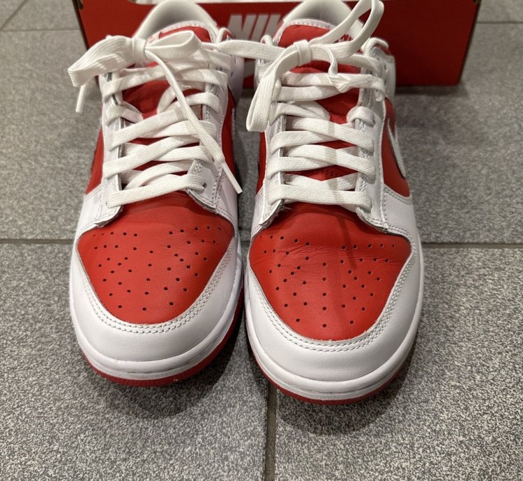 Nike Sb Dunks University Reds Barely Worn