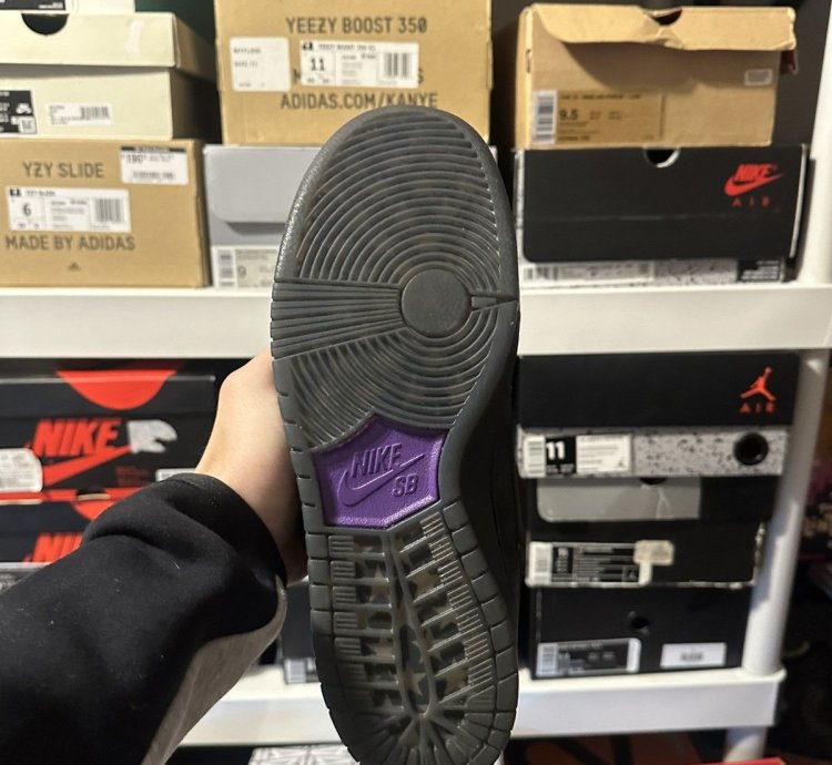 Nike Sb First Avenue