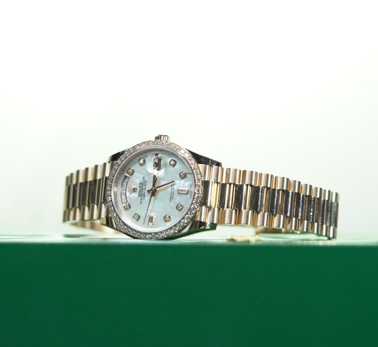 Rolex Day-date 36 Rose Gold 36mm Factory Mother Of Pearl Diamond President 128345rbr