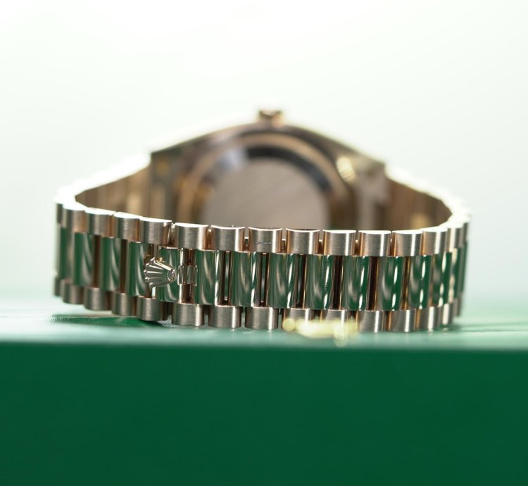 Rolex Day-date 36 Rose Gold 36mm Factory Mother Of Pearl Diamond President 128345rbr