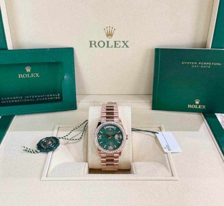 Rolex Day-date 36 Rose Gold Green Aventurine Diamond Bezel 2025