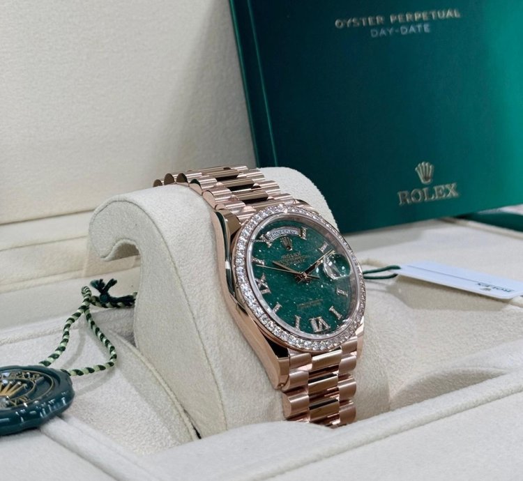 Rolex Day-date 36 Rose Gold Green Aventurine Diamond Bezel 2025
