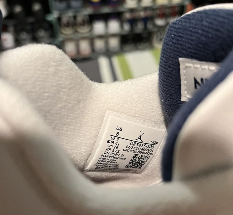 Nike Sb Jordan 4 Navy
