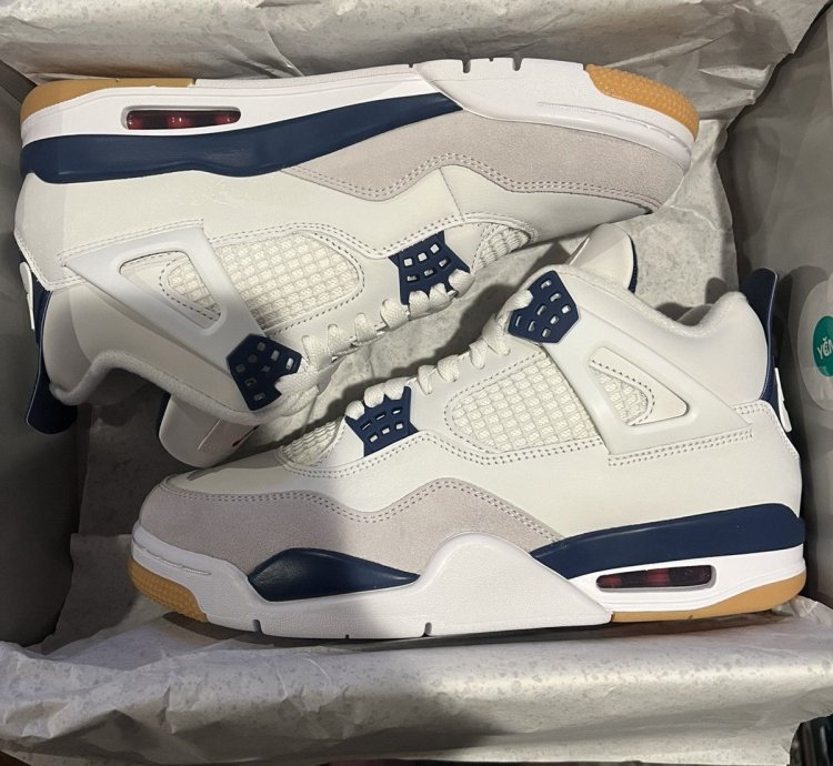 Nike Sb Jordan 4 Navy