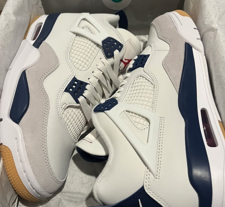 Nike Sb Jordan 4 Navy