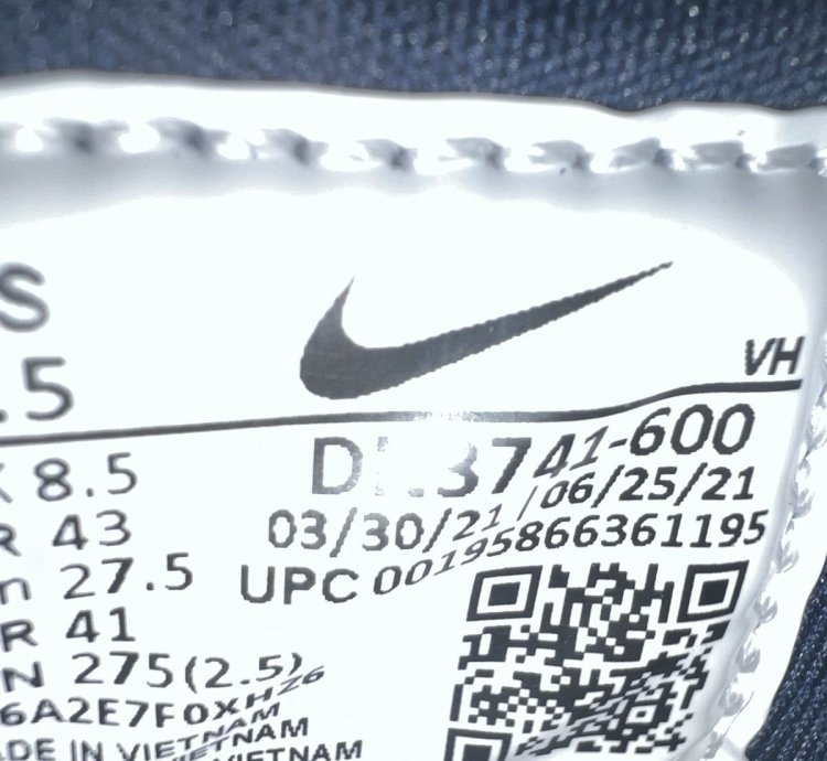 Supreme Nike Dunk High Sb