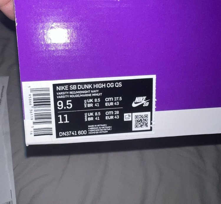 Supreme Nike Dunk High Sb