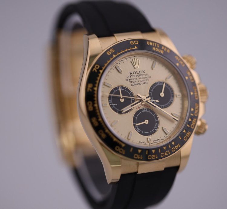 Rolex Daytona 2023 Rolex Daytona Yellow Gold Pikachu 126518ln