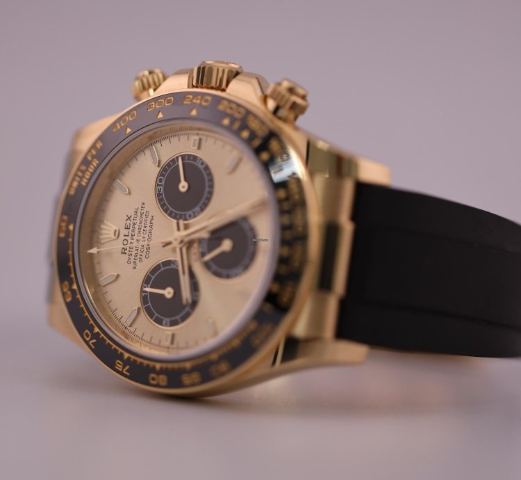 Rolex Daytona 2023 Rolex Daytona Yellow Gold Pikachu 126518ln